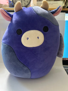 NEW Squishmallows 8 Ingred spotted cow