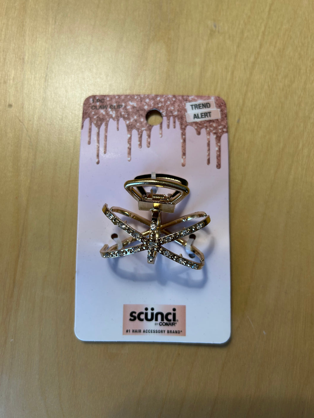 NEW Scunci fancy clip gold & pearl