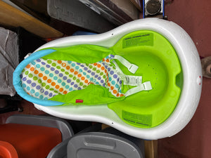 Fisher Price Bathtub w Infant Net & Baby Seat