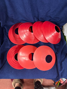 7 Disc/Saucer Cones 5 Red, 2 Orange