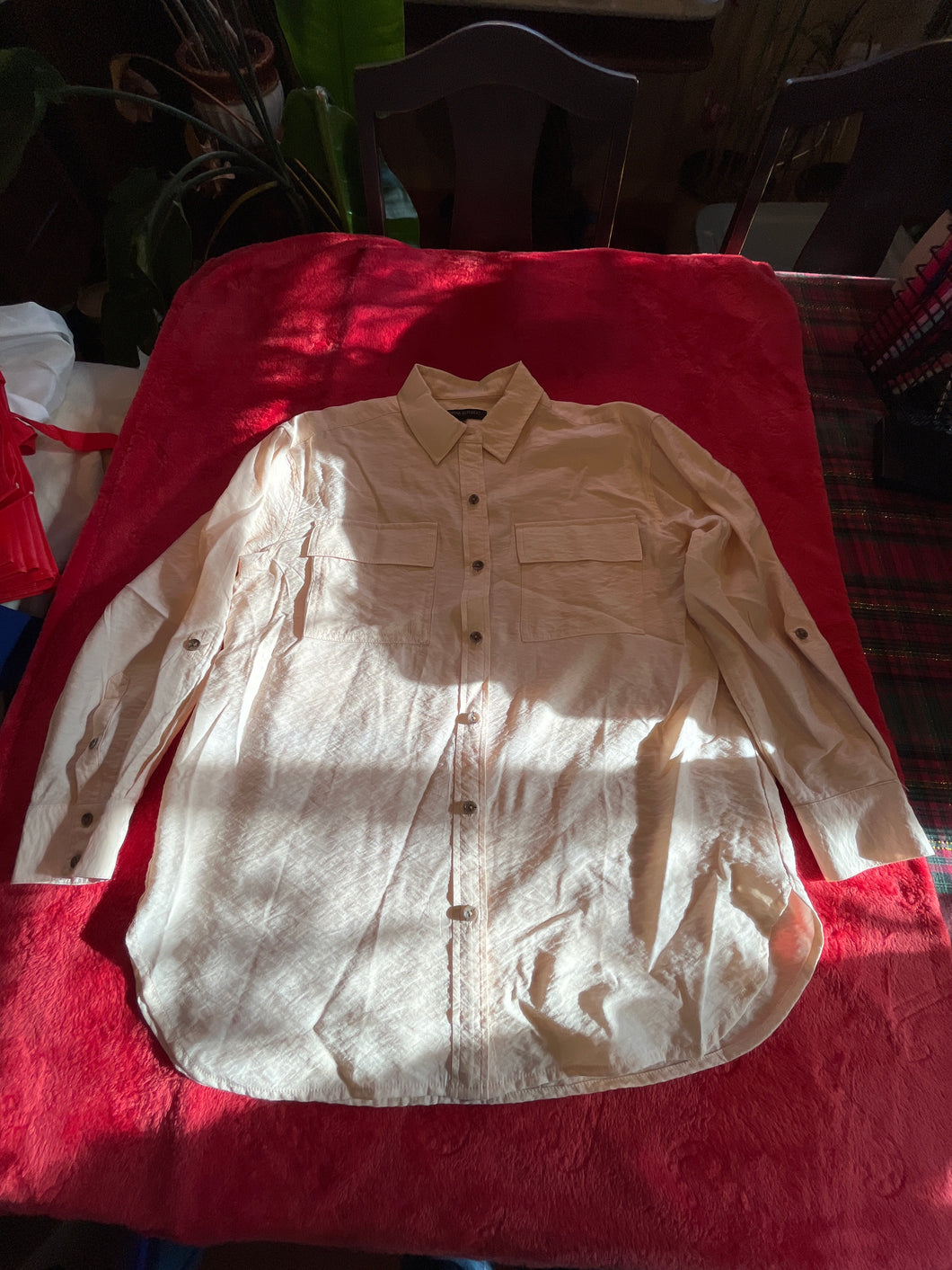 Banana Republic Ecru Roll Sleeve Dress Shirt - size X-Small