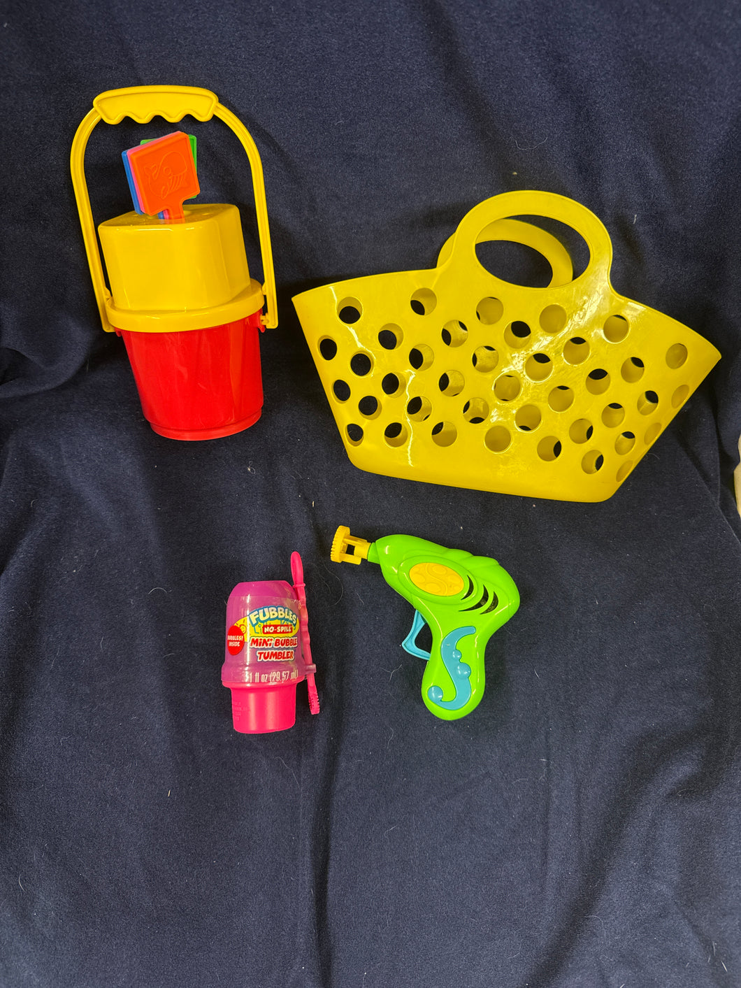 Basket of Bubbles, Wands & Gun