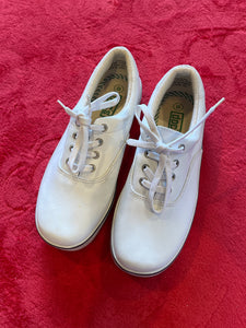 Docs Wh Leather Tie Sneakers - size Womens shoes: 8
