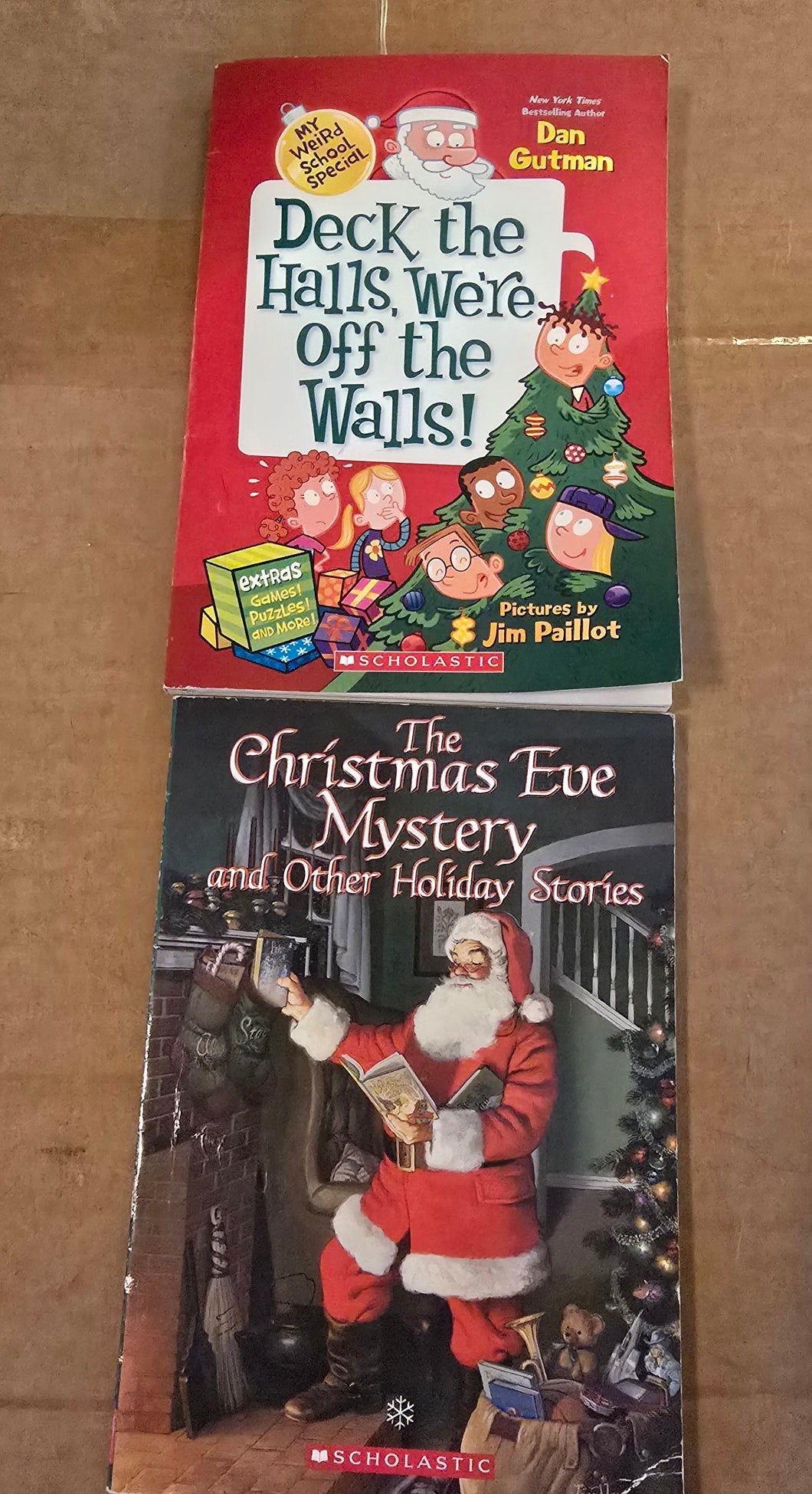 2 Xmas books Deck/Mystery