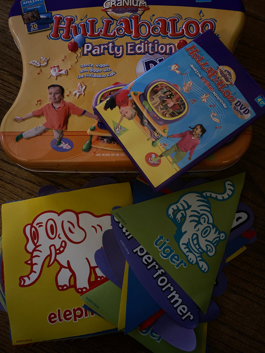 Hullabaloo Party Edition Age 4+DVD game Cranium
