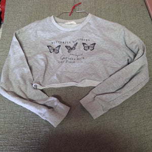 SHEIN GREY TOP CROP SWEATER BUTTERFLIES SZ11 - size 10