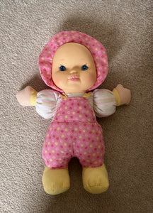Kissing soft body doll like new!