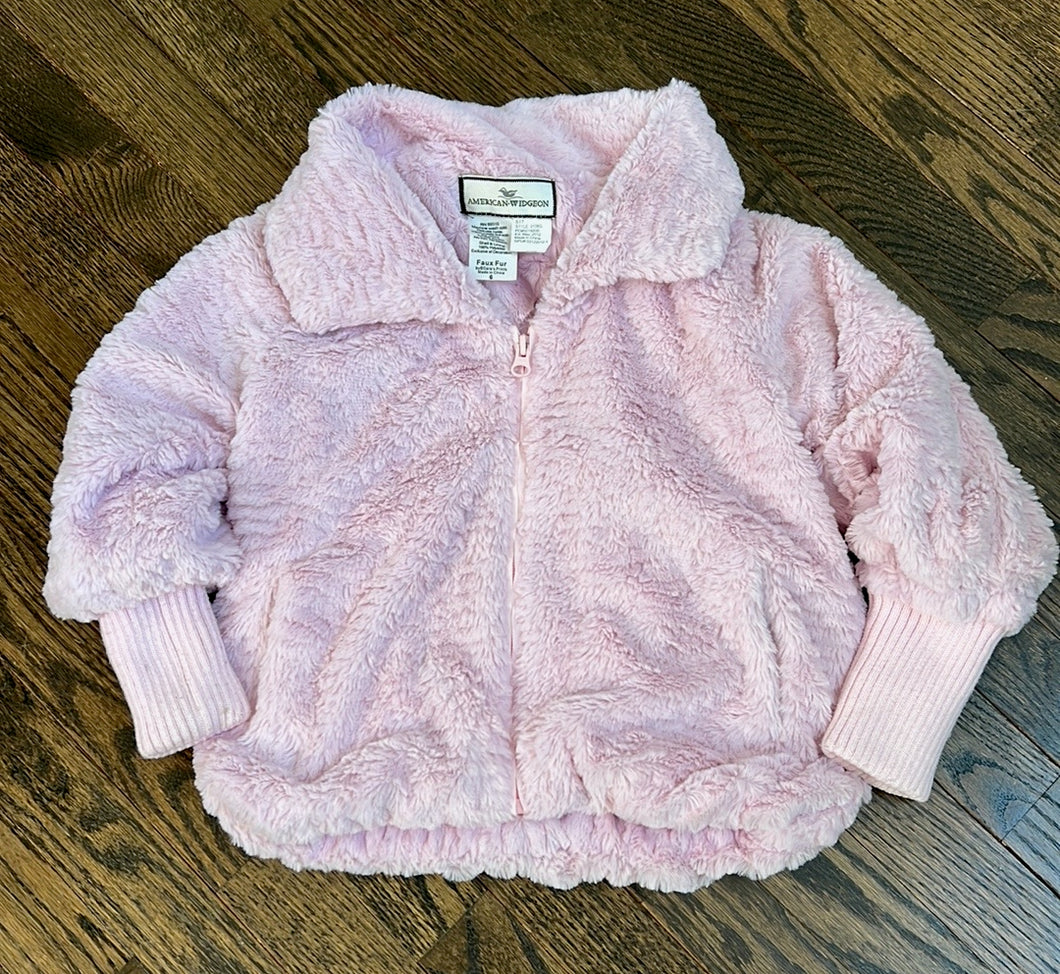 Pink faux fur cozy jackt w/trendy bubble hem - size 6