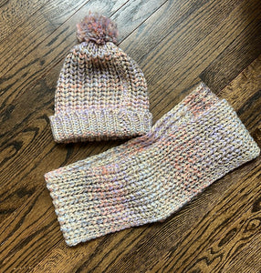 Pastel w/gold pom pom hat & infinity scarf new