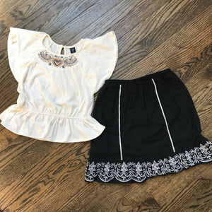 Gap white peasant top & black skirt -NWOT - size 5/5T