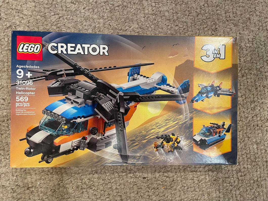 Lego Creator NEW Retired Helicopter 9+ 569PCS
