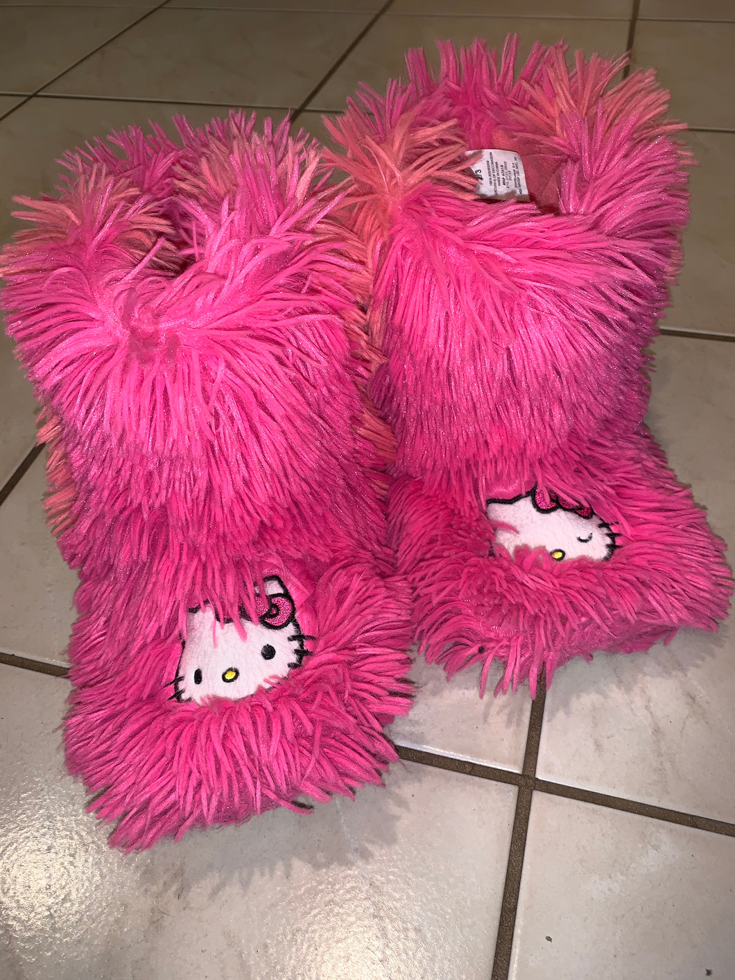 Hello Kitty Pink Plush Slippers -Sz. 2/3