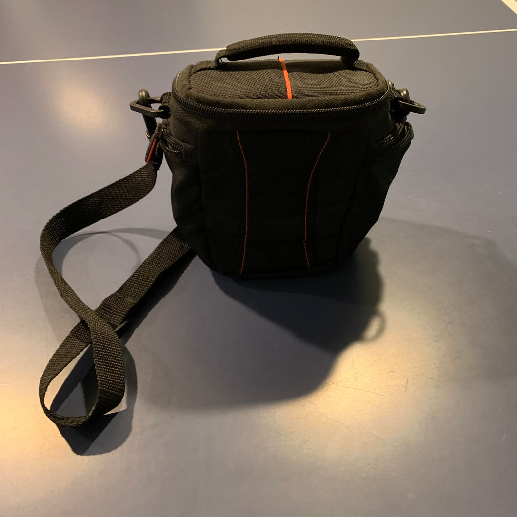 Case Logic Camera Bag 6 x 7 inches