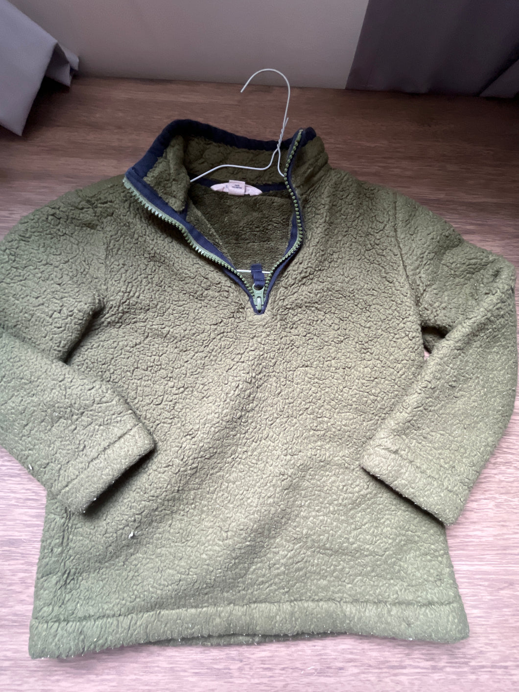 Lands end army green Pullover - size 4/4T