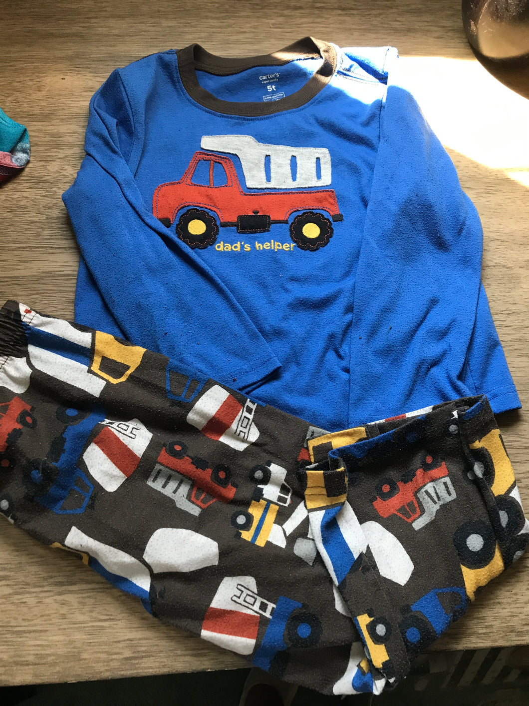 Dads helper Pj set - size 5/5T