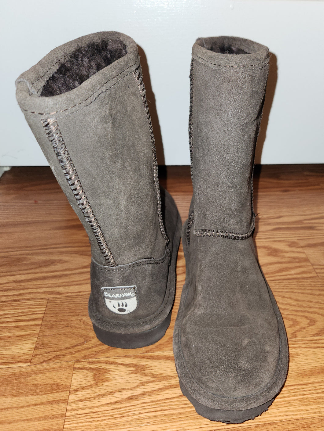 Bear paw Ella Boots Dark Brown Suede - size Womens shoes: 7