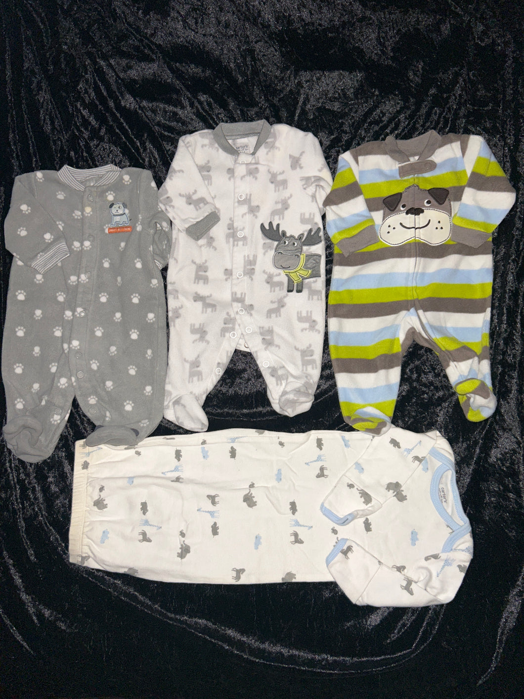 4 Carters Sleep n Play outfits good - size Newborn/0