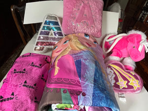 DISNEY FROZEN COMFORTER BED&BLANKET&PILLOWS - size Twin