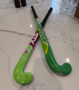 (2) FIELD HOCKEY STICKS LITTLE GIRLS - size .See Description