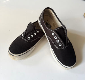 VANS SNEAKERS BLK WHITE - size Shoes: Youth Size 3
