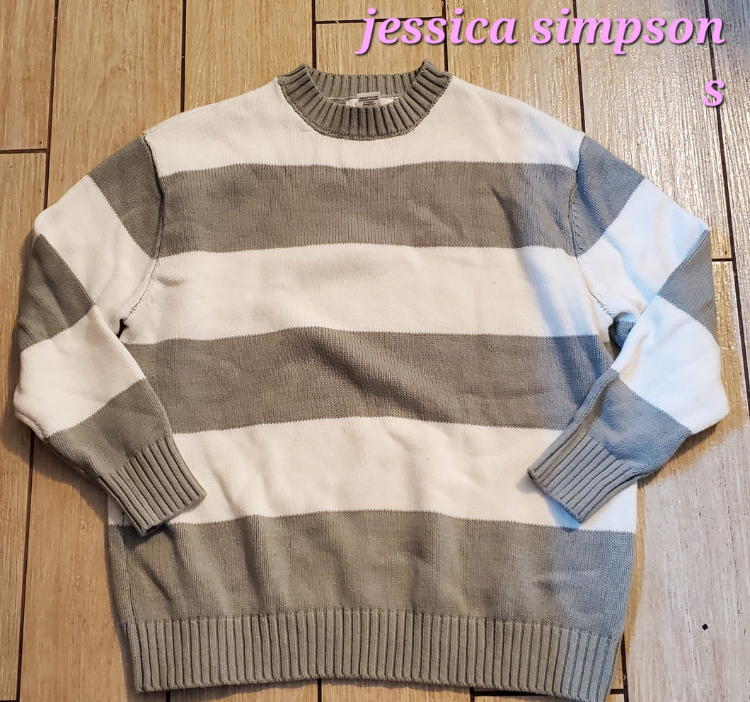 Jessica simpson grey/white sweater - size Small