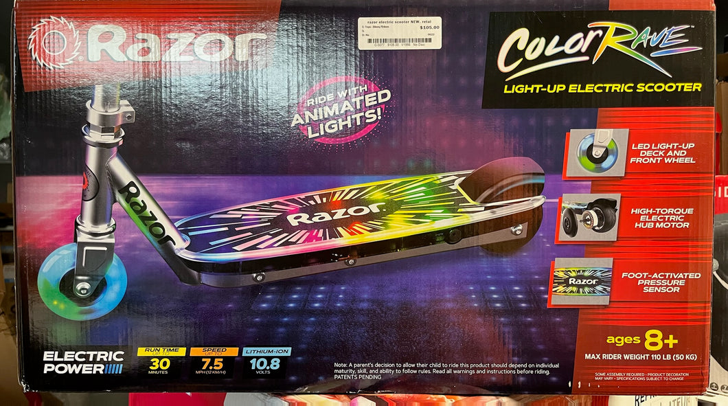 razor electric scooter NEW. retails $98