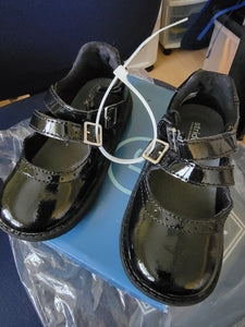 Striderite black maryjan Never worn retail 54.00 - size Shoes: Toddler Size 7 1/2