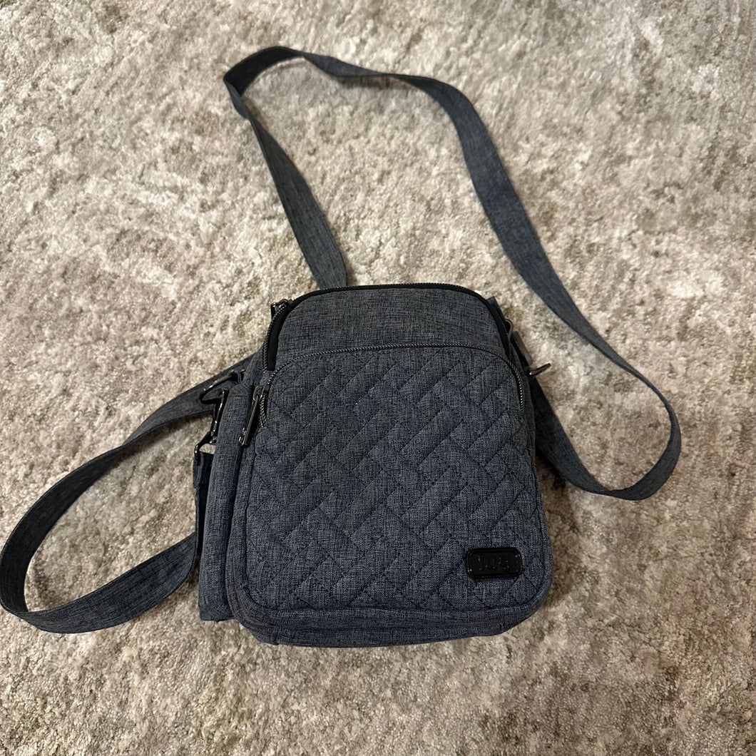 Lug Crossbody Bag Charcoal Color Quilted