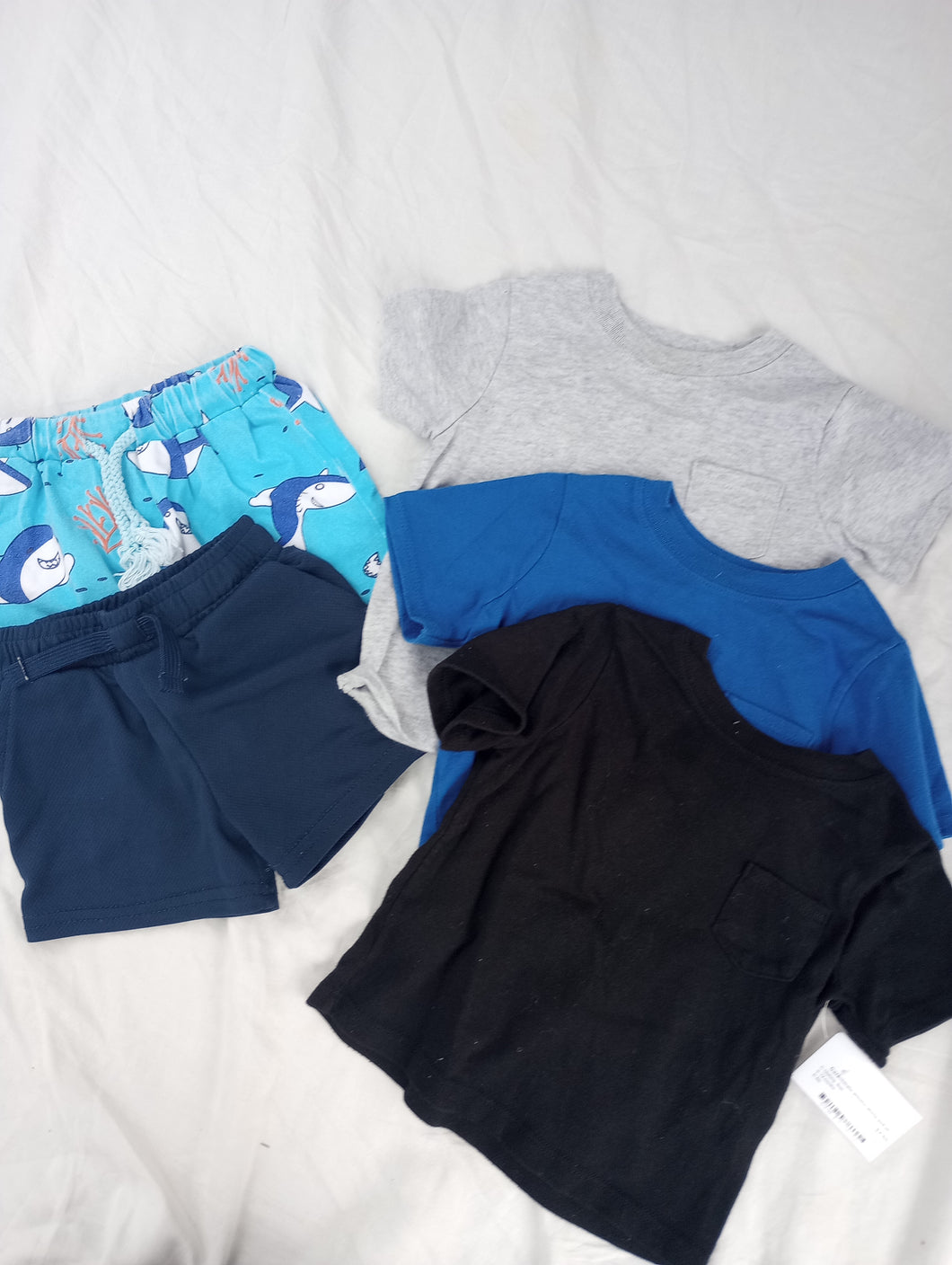 Garanimals athletic shirts and shorts 12 mon - size 12 months