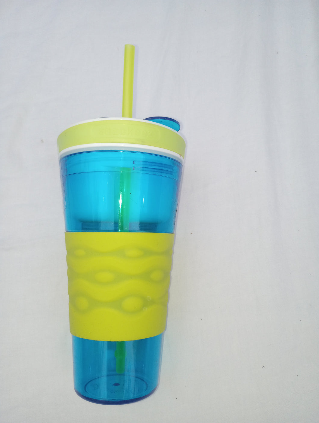 Snackeez cup Drink & snack cup holder