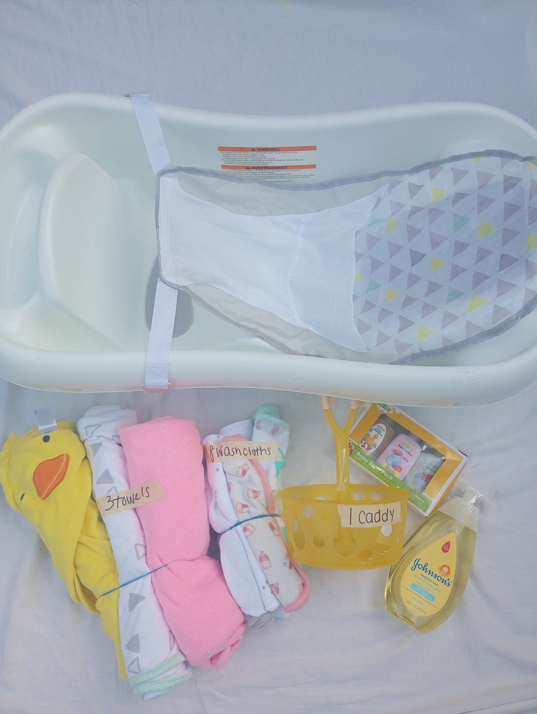 Infant tub, 3 towels 8Washcloth, J&J shampoo