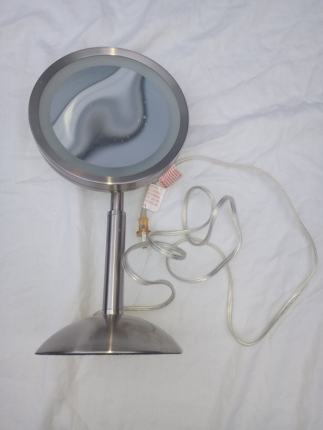Light Up Magnifying Beauty Mirror