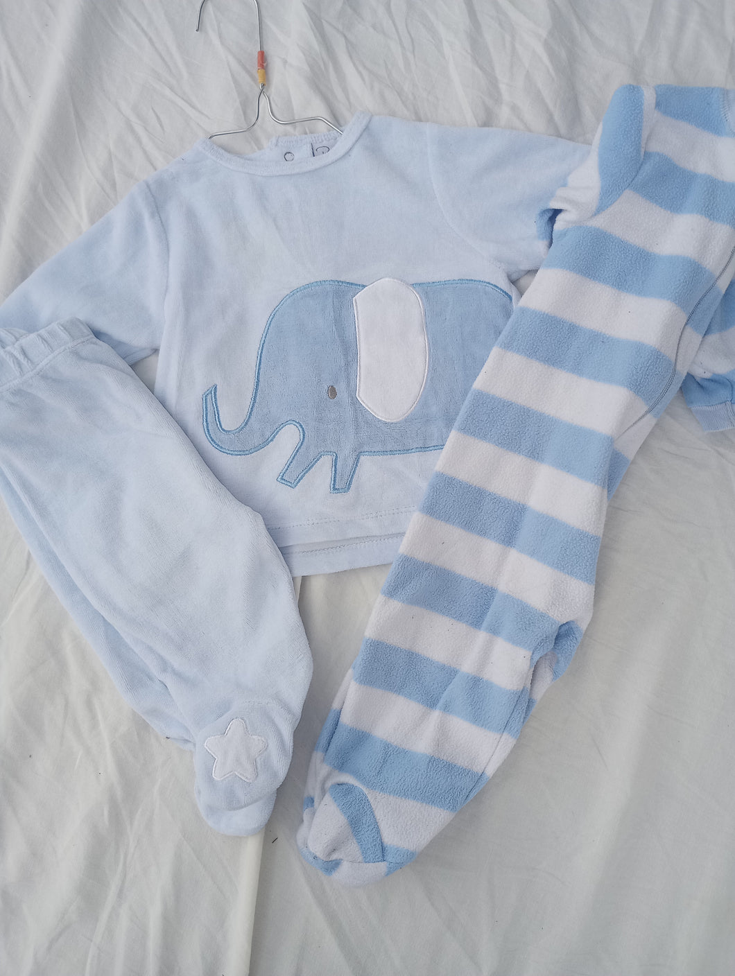 6-9 month light blue pajama set - size 6 Months