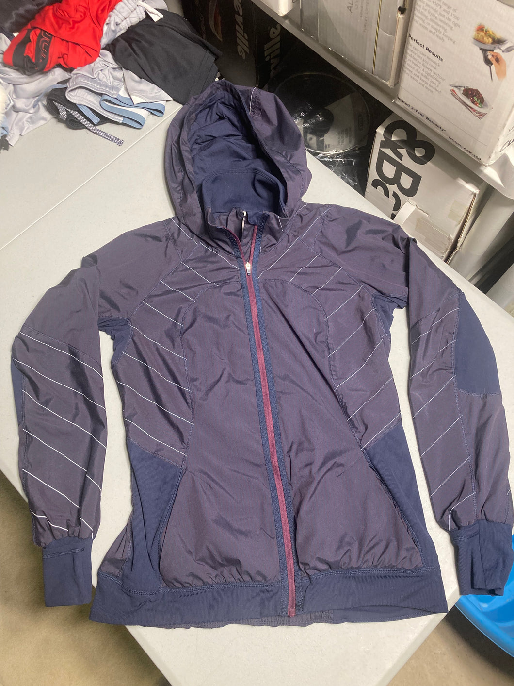 Lululemon Athletica Jacket Size 10 - size Medium