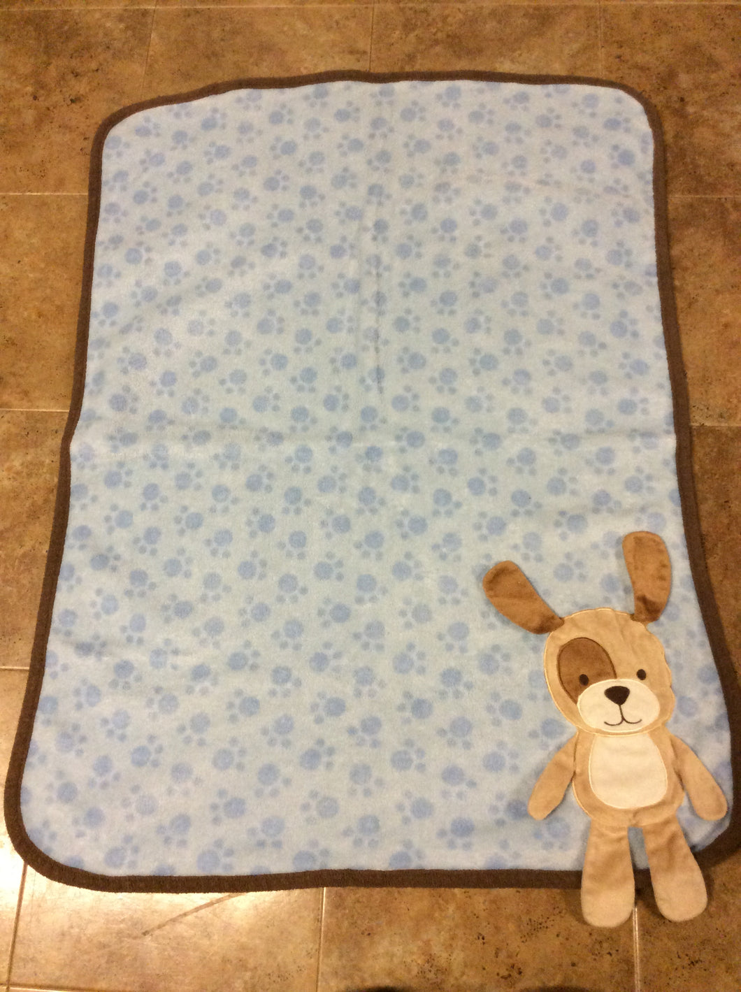 Blue baby blanket with Puppy