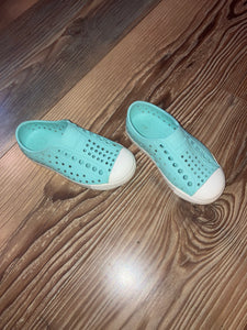 Native slip on shoe Size C8 - size Shoes: Toddler Size 8