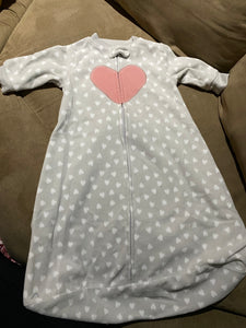 Carters Heart Sleepsack 0-9 M - size Newborn/0