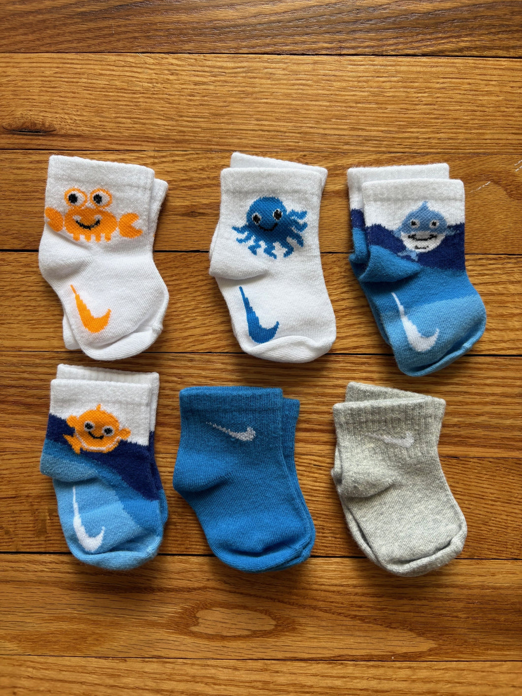 6 Pairs of Miscellaneous Nike Socks