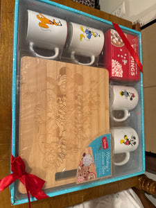 Mickey's Cocoa Bar w 4 Mugs, Serving Board