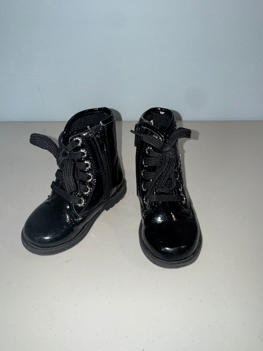 Rachel Shoes Black Shiny Floral Boots - size Shoes: Toddler Size 6