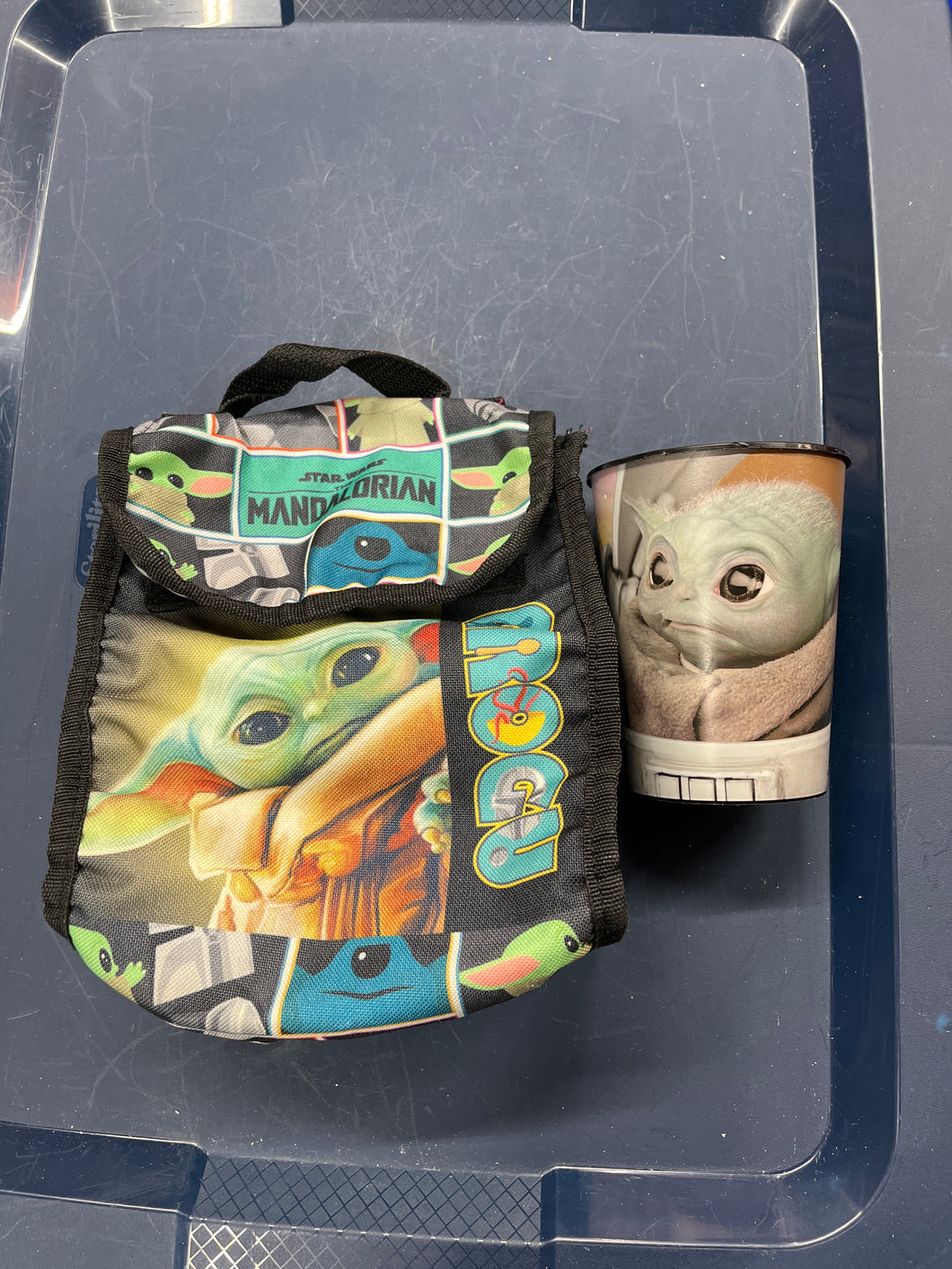 StarWars Mandalorian Grogu Lunch Bag w Cup