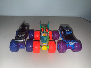 3 Monster Trucks