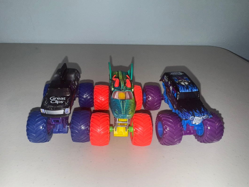 3 Monster Trucks