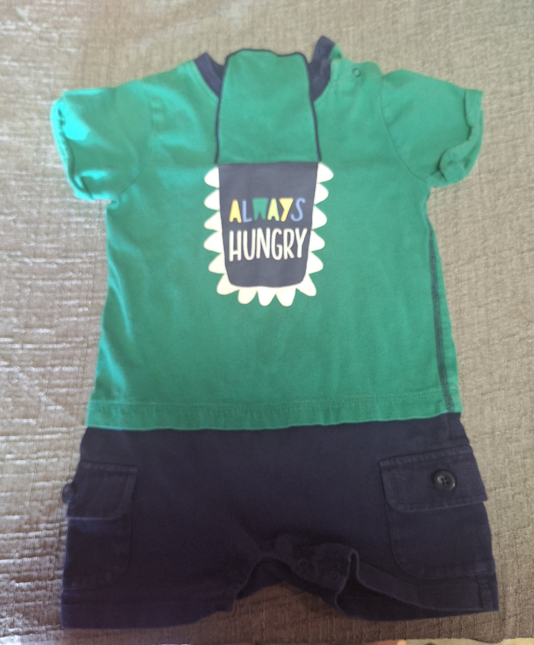 GYMBOREE GREEN ALLIGATOR MOUTH OPENS ONEPIECE - size 18 months