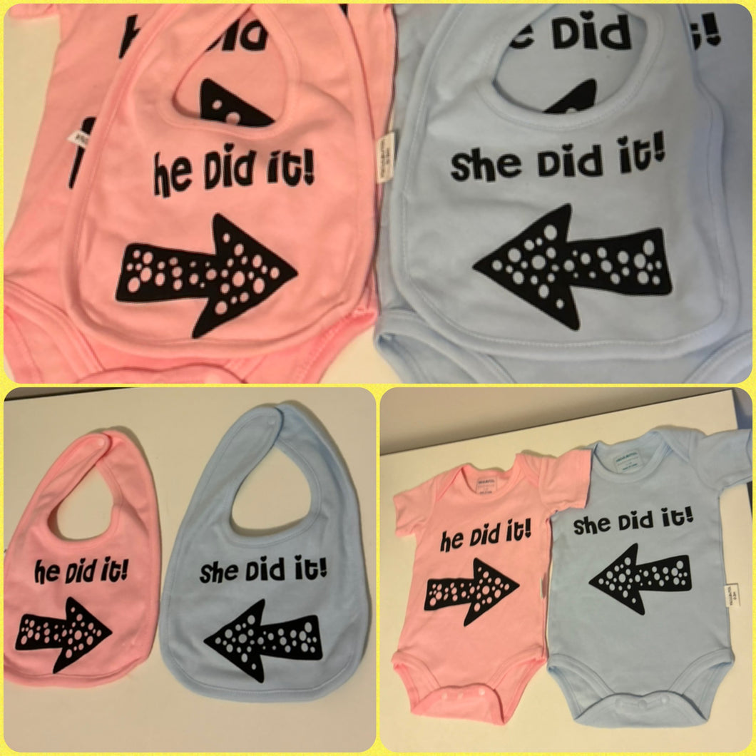 4PC twin set: 2 bibs & 2 onesies pink & blue