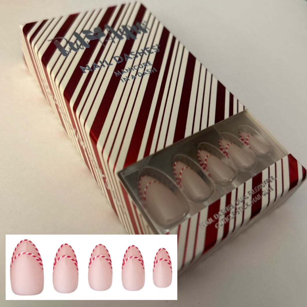 NEW Red Aspen Press On Nails medium almond Xmas