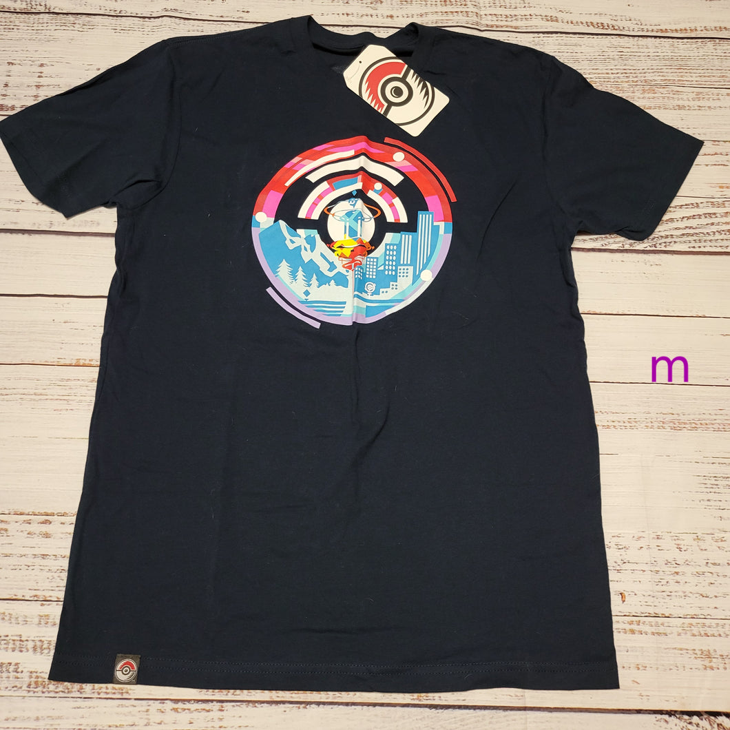 pokemon go t shirt - new from pokemon center - size Medium