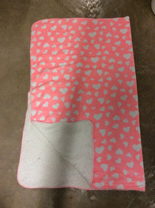 Pink fuzzy blanket with Hearts - size Twin