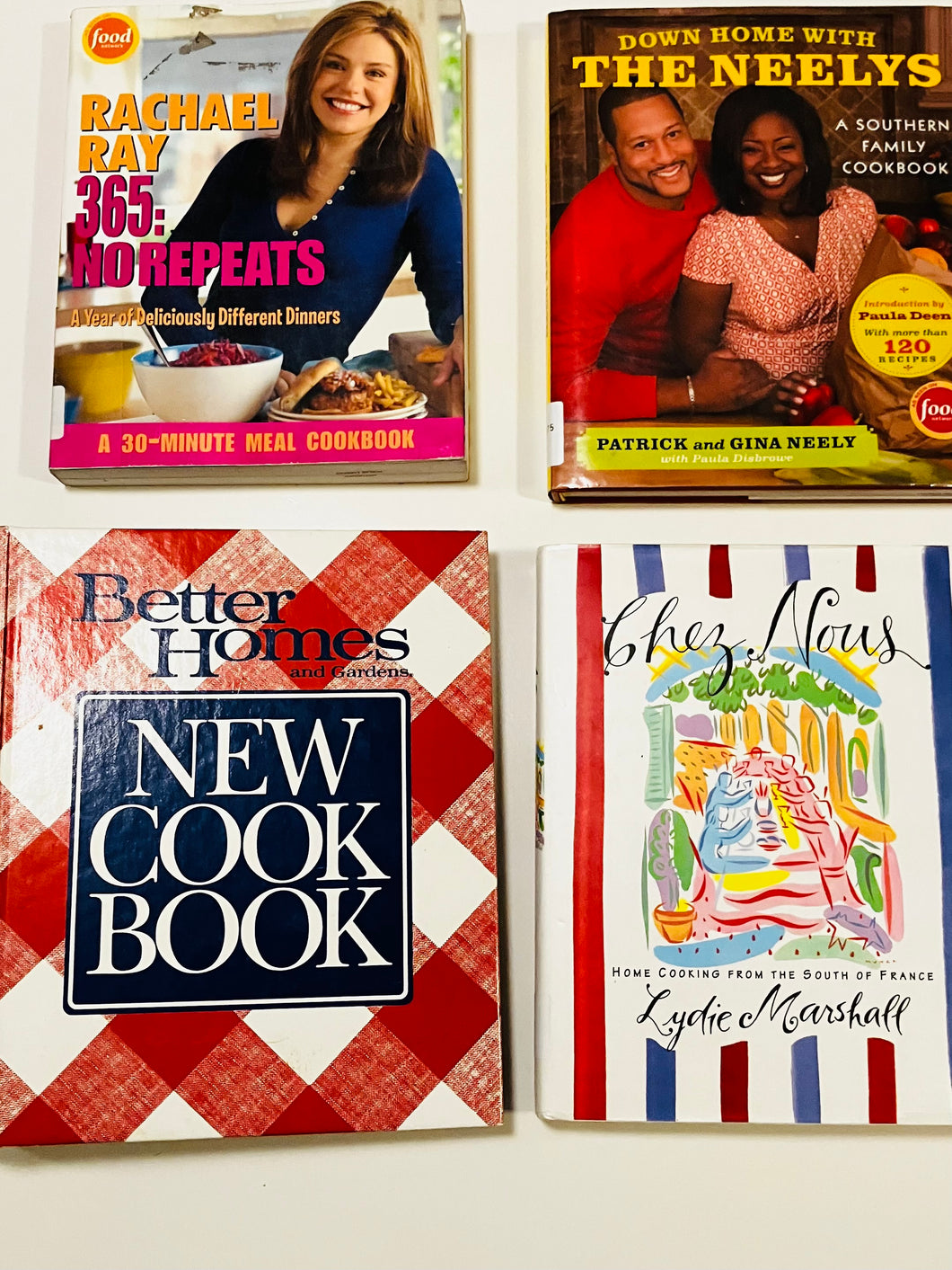4 COOKBOOKS RACHAEL RAY/ THE NEELEYS