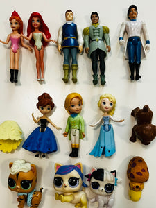 FROZEN' DOLLS/ PETS 14 ASSORTED PIECES